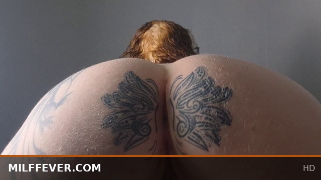 Kinky Married Milf Desperately Craves Your Cock for an Intense Fuck and Big Cum Shot